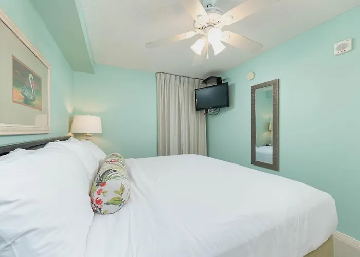 Hotel Phoenix Suites 201