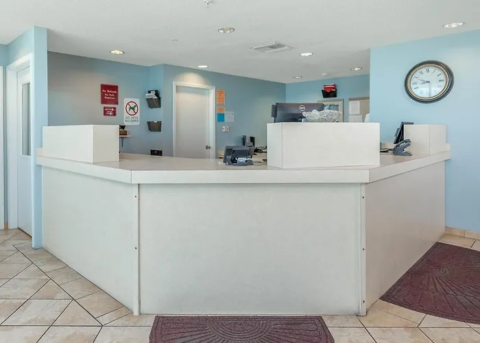 Hotel Phoenix Suites 201