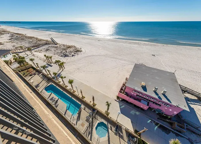 Phoenix Suites 201 Hotel *